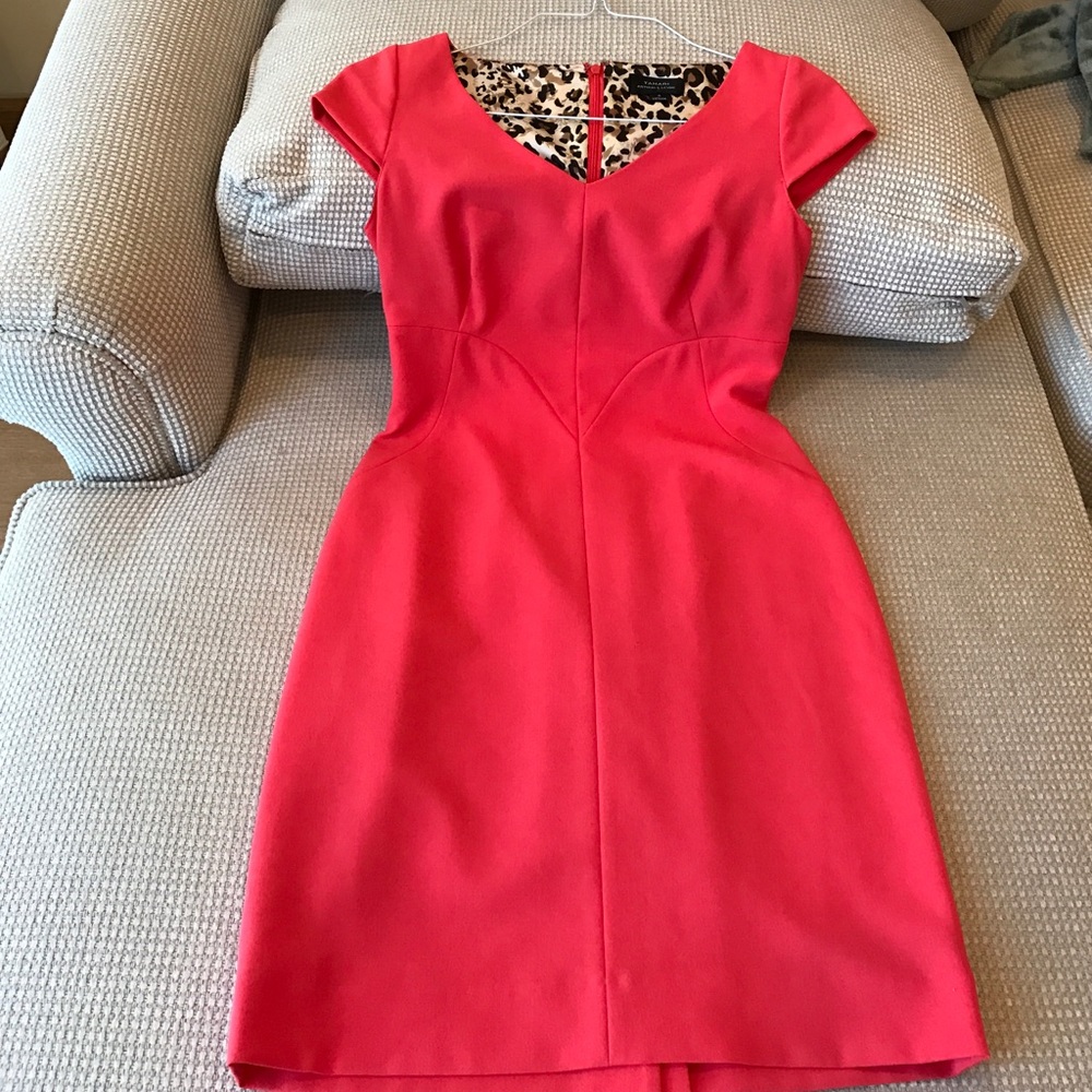 TAHARI dress SIZE 4