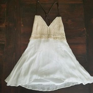 Crochet + Chiffon V-neck Tunic