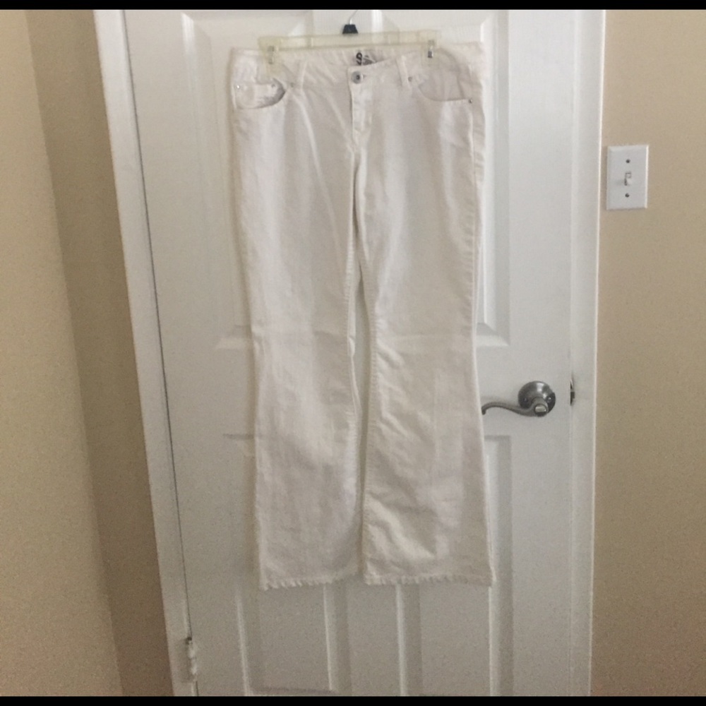 White jeans