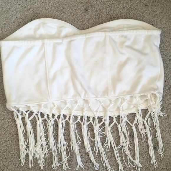 Strapless fringe white top - Picture 2 of 3