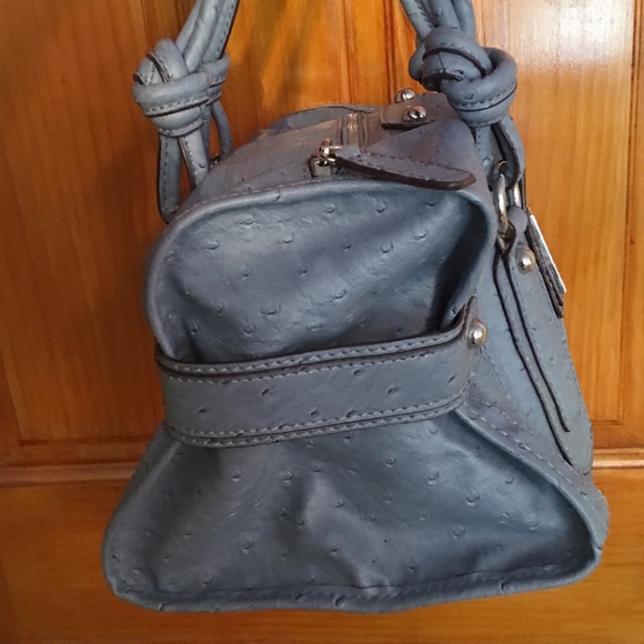 NWOT Guess bowler bag in light blue - Picture 3 of 4