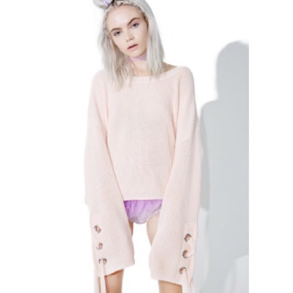 Unique Sleeves Pink Sweater - Picture 1 of 6