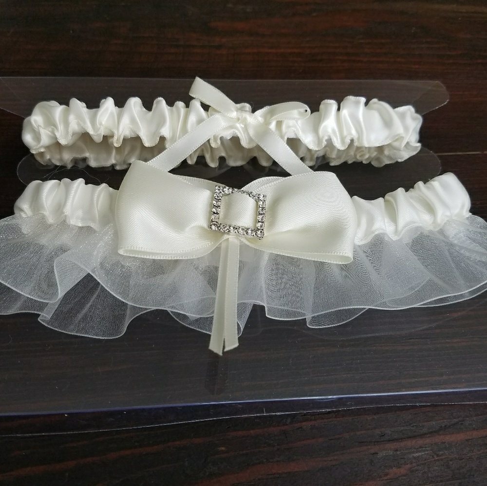 NWT Bridal Garter