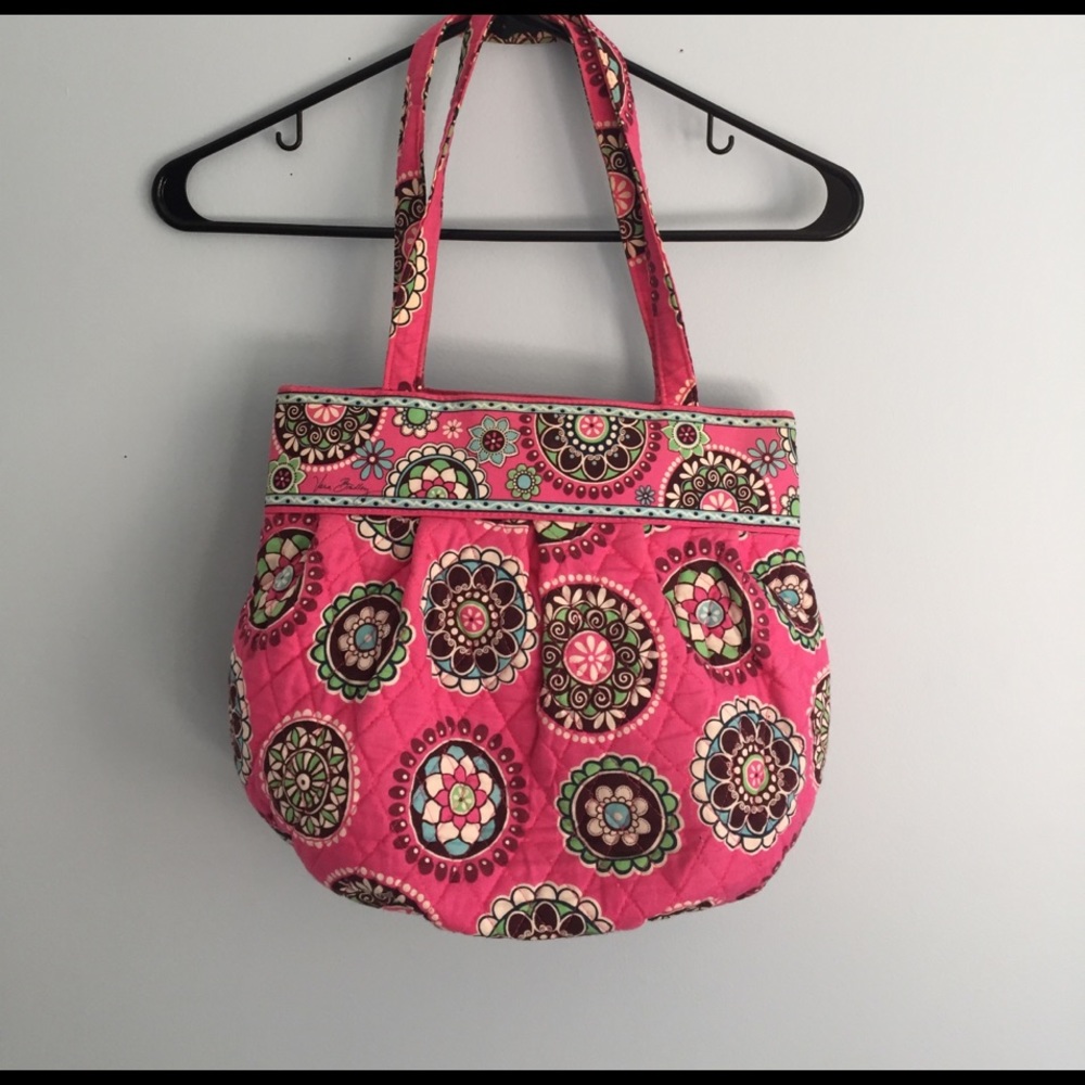 ✨NEED GONE✨Vera bradley bag