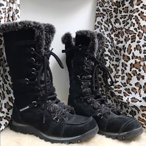 Sketchers leather boots