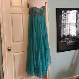 Sherri Hill Prom Dress