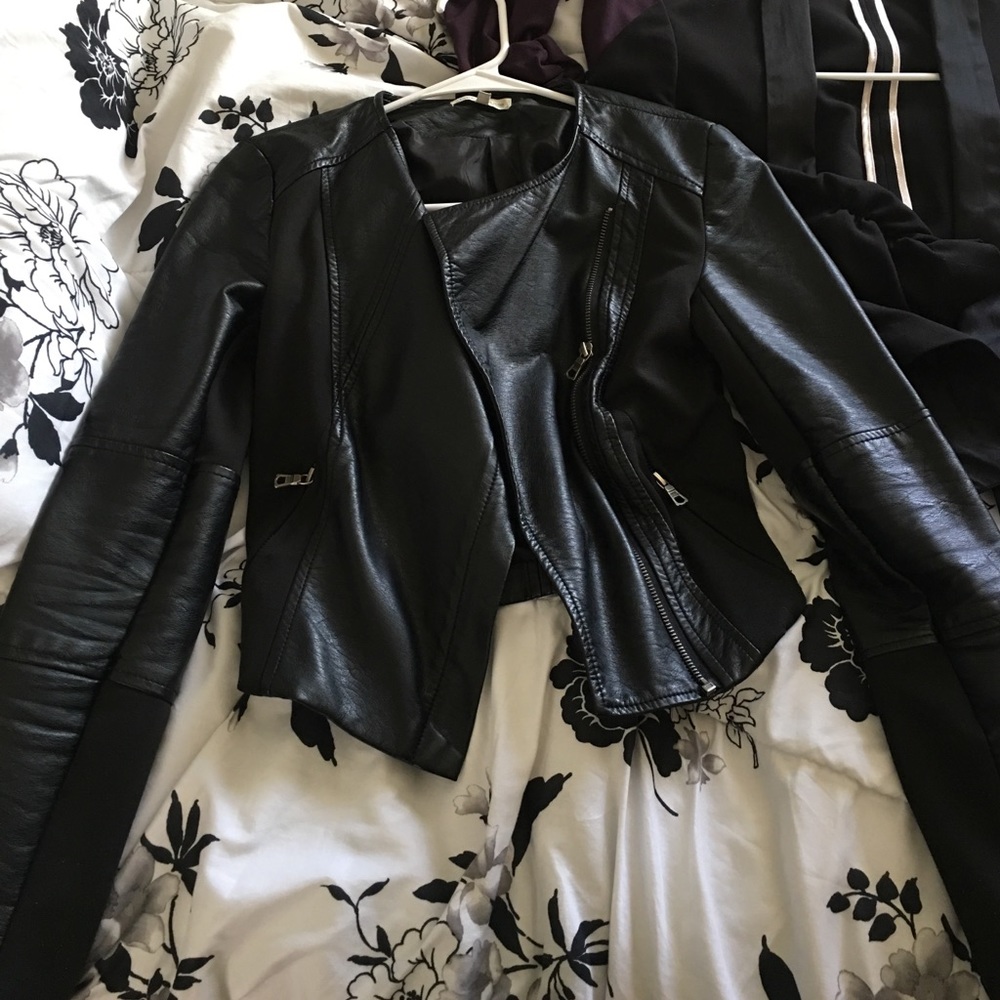 Cute Edgy Leather Jacket!