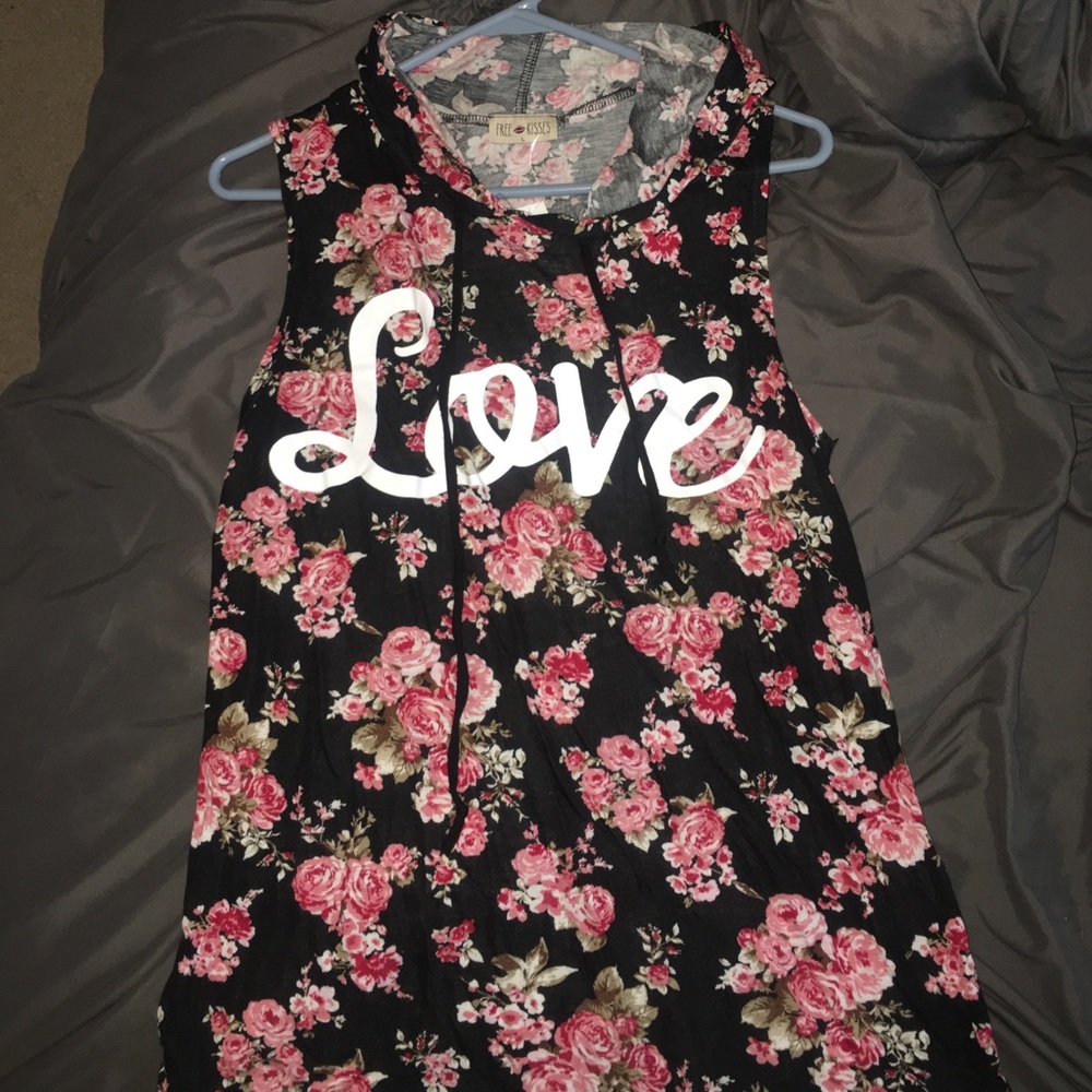 NWT hooded tank top