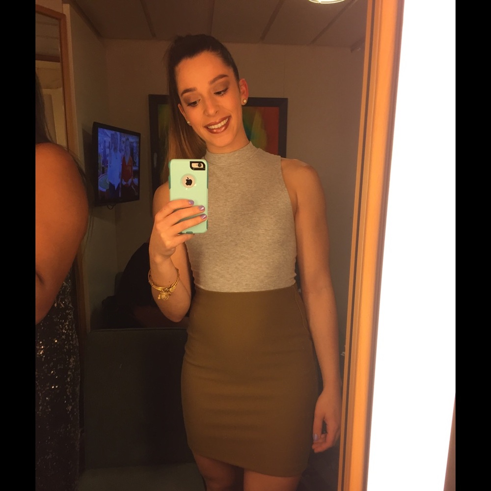 Meet your Posher, Rebecca