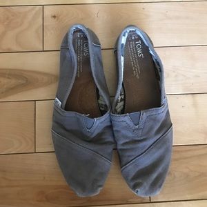 Toms gray/brown 8.5w GUC