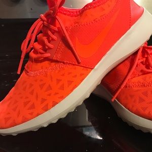 Women's Nike Juvenate Casual Shoe in Neon Orange