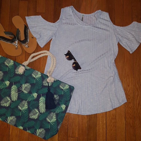 Light Blue Cold Shoulder tee - Picture 3 of 3