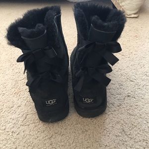 Bailey Black Bow Ugg Boots