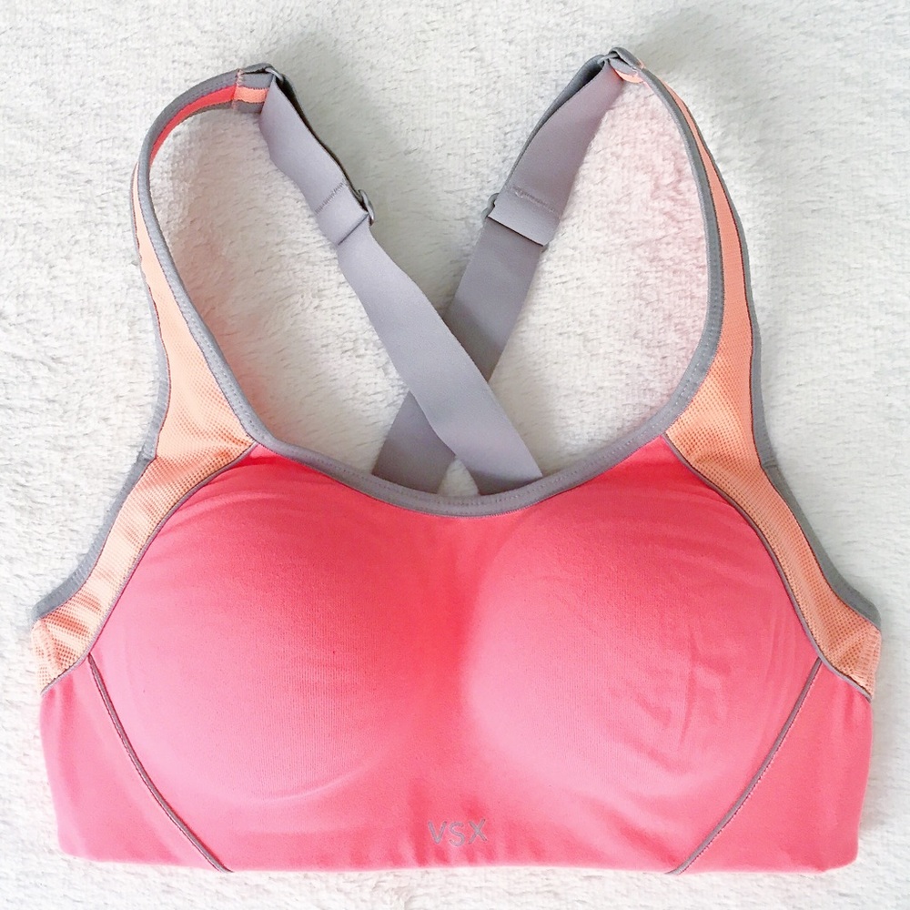  VSX • The Standout Sports Bra - Pink (34B)
