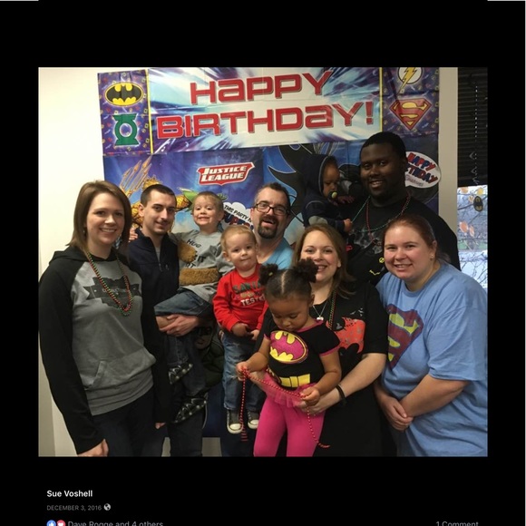 Meet your Posher, Sue - Picture 2 of 3