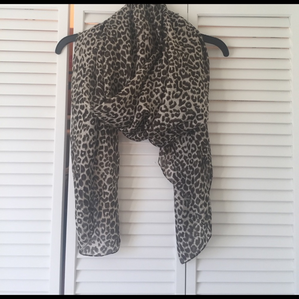 Cheetah scarf