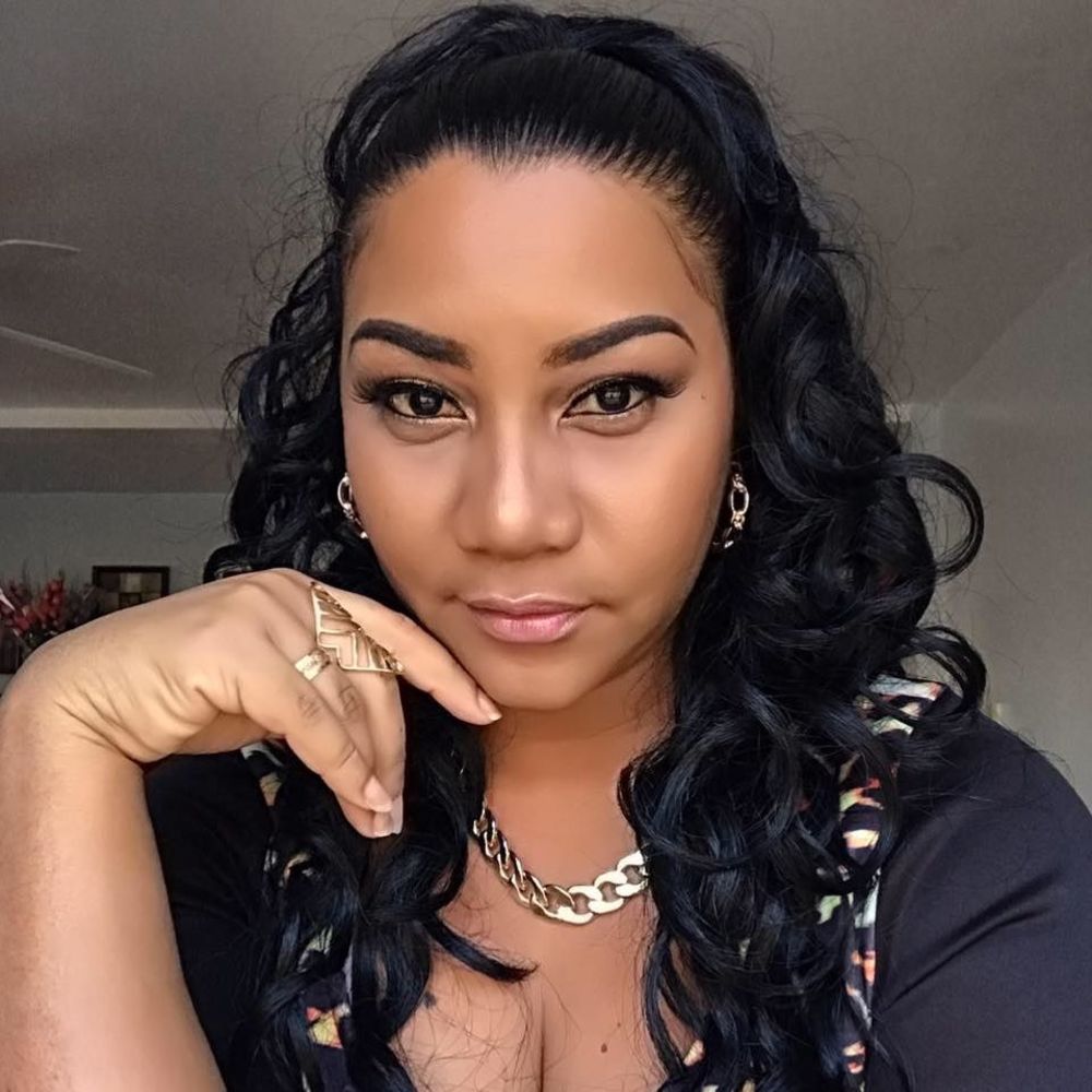 Meet your Posher, Jenny