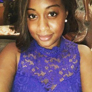 Meet your Posher, Suzette