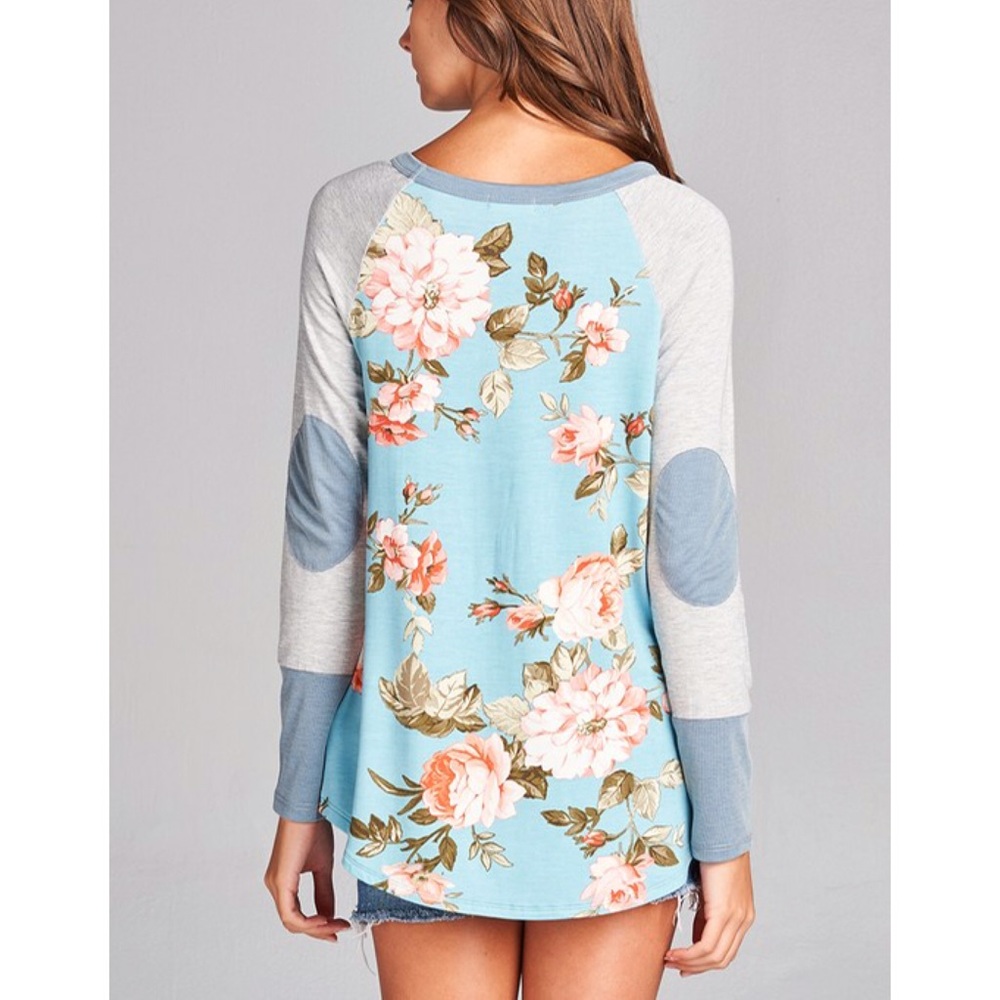 🌸🆕 Floral Jersey Knit Top - Picture 2 of 8