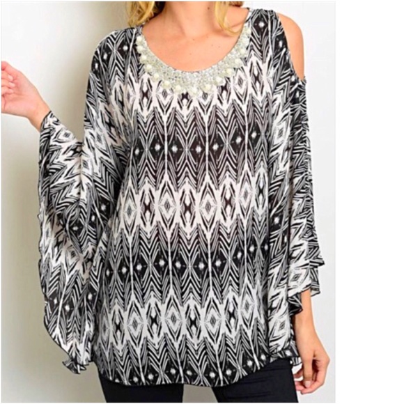 Stunning Bling Dolman Flutter Bell Sleeve Top SM - Picture 3 of 6