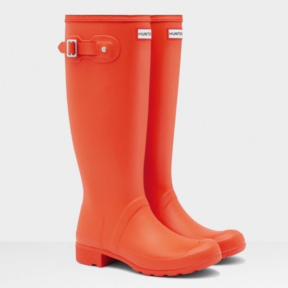 ❗️FLASH SALE❗️Hunter rain boots  tall - Picture 2 of 7