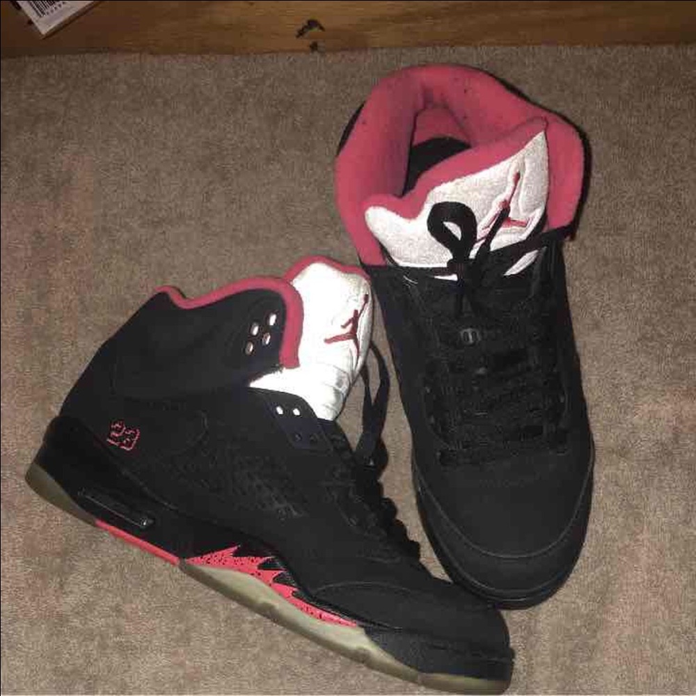 Pink Jordan's