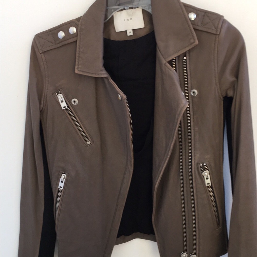 Iro leather 34