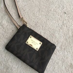 Michael Kors Wristlet