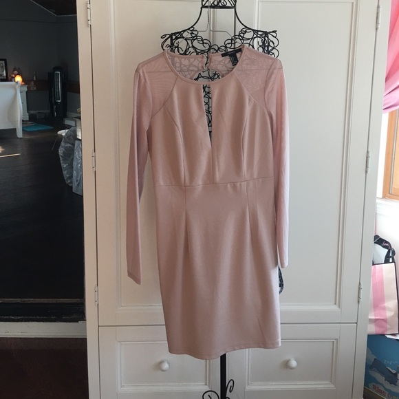 Forever 21 Dresses & Skirts - Nude party dress