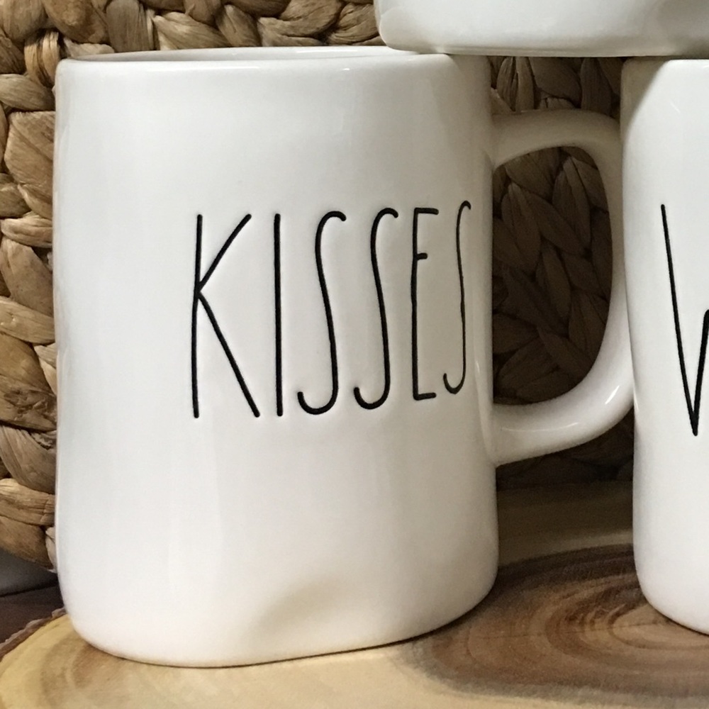 Rae Dunn KISSES Mug