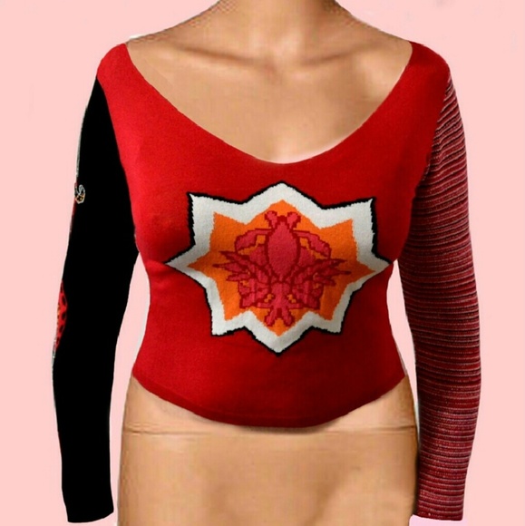 ?BIANCO BLUE?  Unique Red, White, Black Sweater - Picture 1 of 4