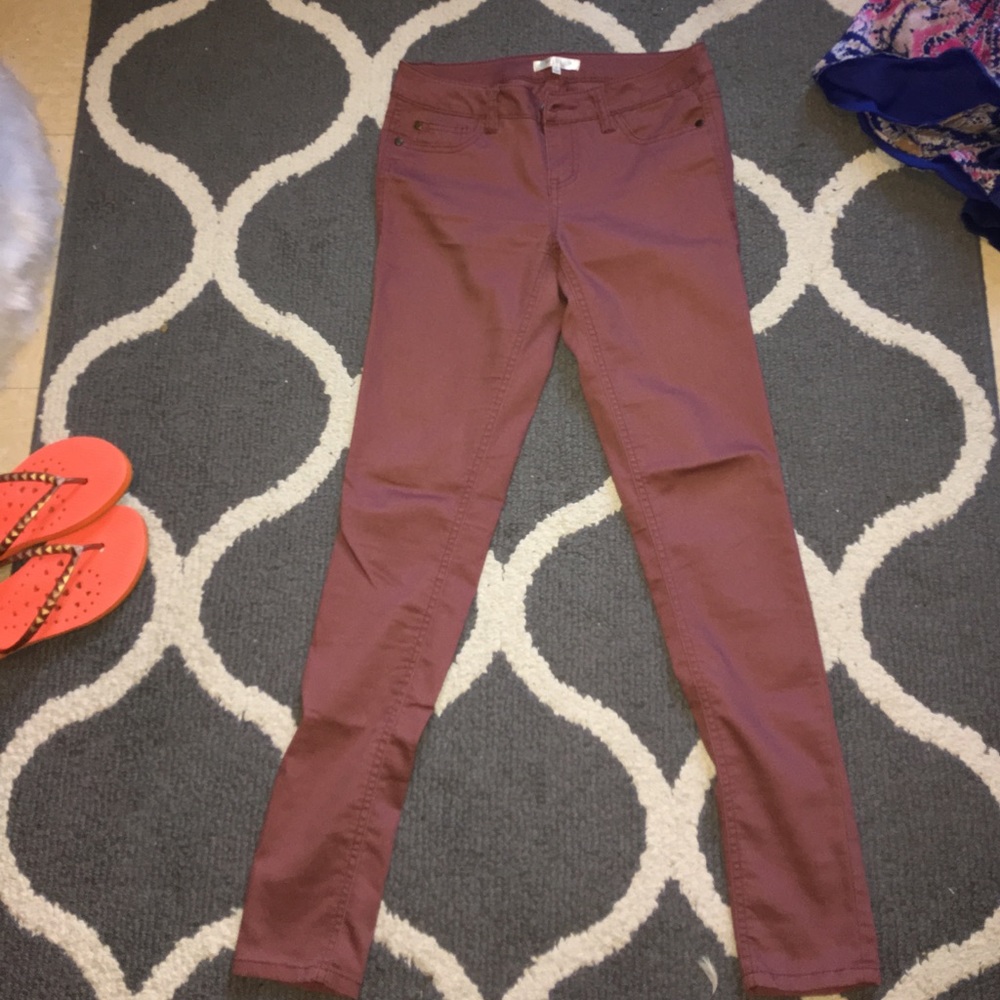Muave skinny jeans