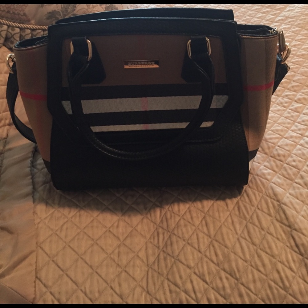 Woman's handbag