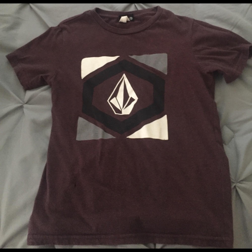 Volcom boys tee shirt