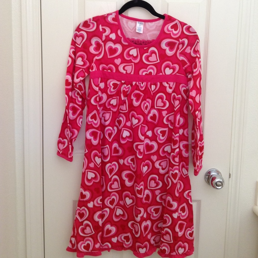 Girl's nightgown/sleepwear