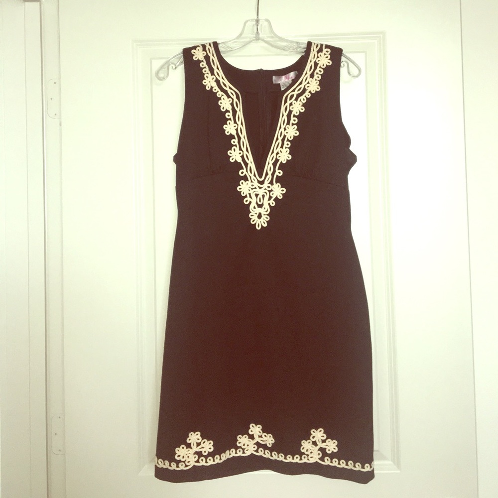 Black Dress with Creak details