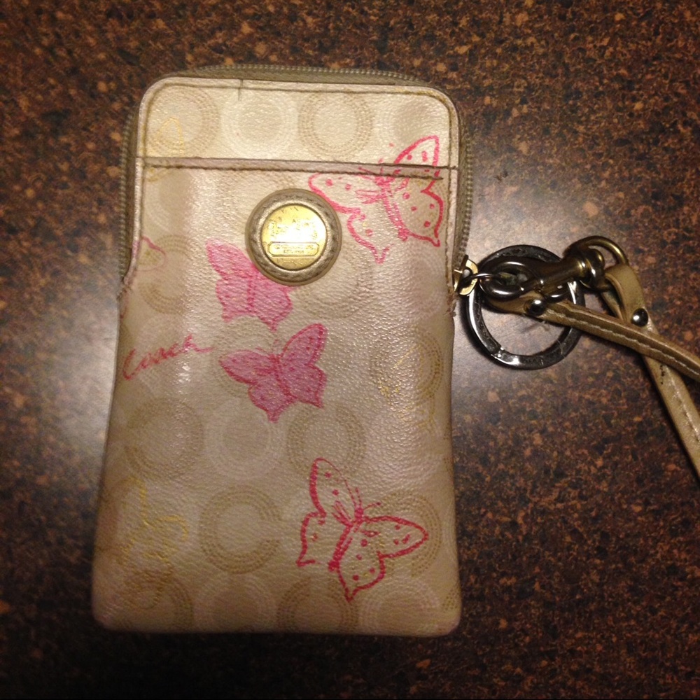 Coach wristlet wallet