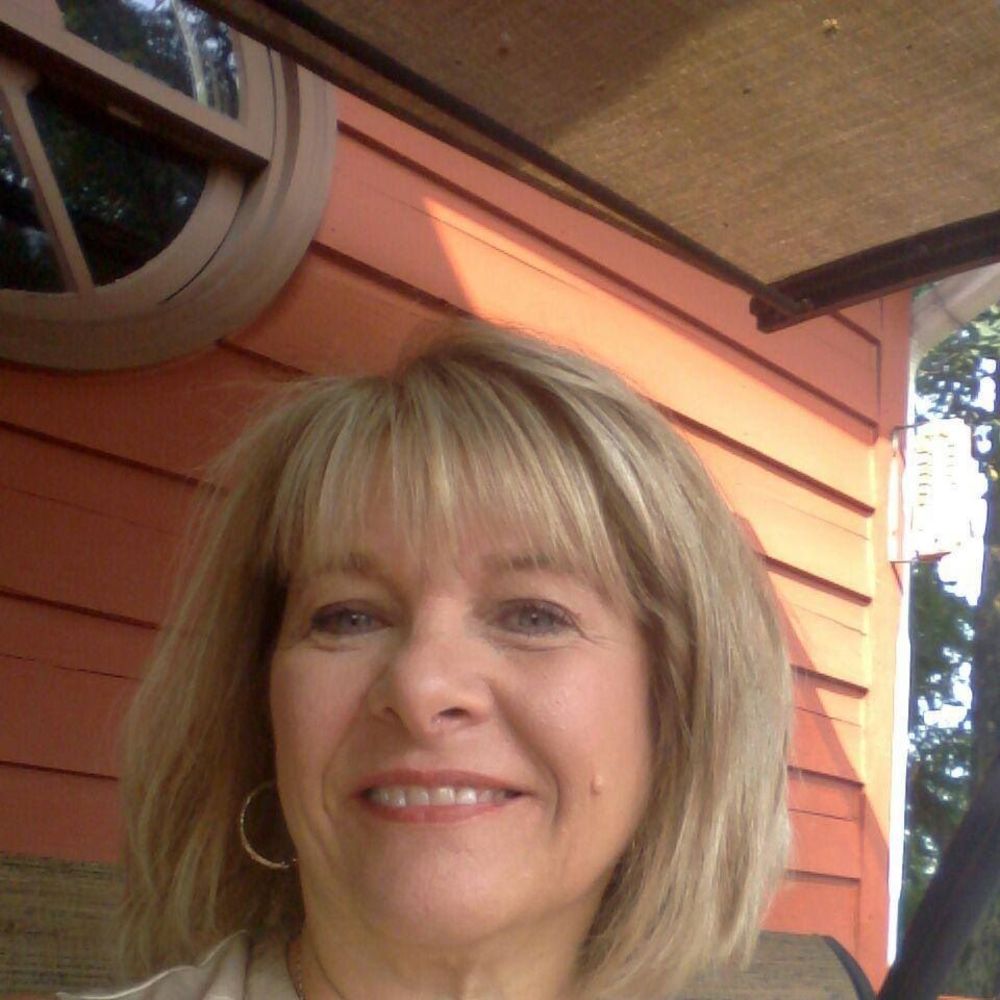 Meet your Posher, Luanne