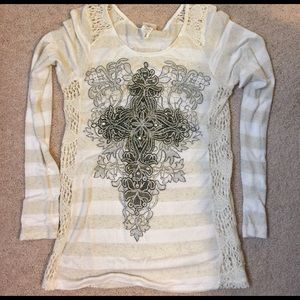 Buckle long sleeve shirt