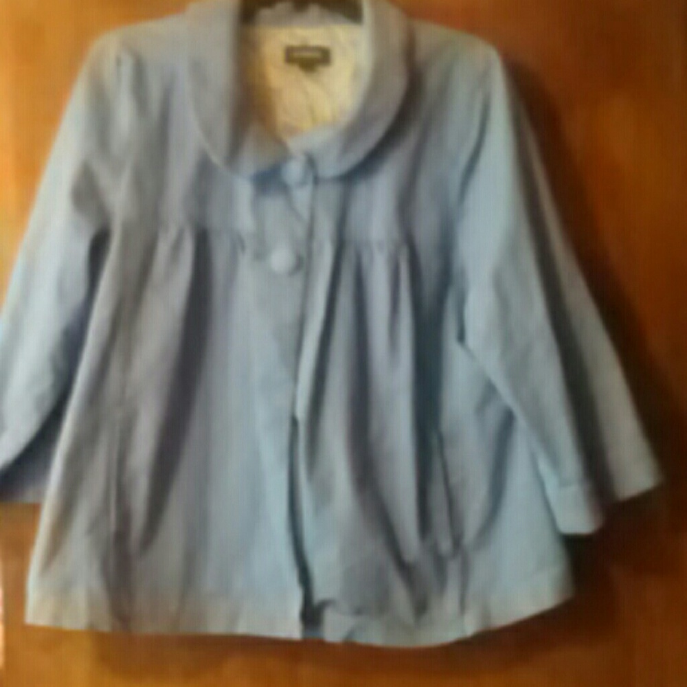 Beautiful 2- button jacket