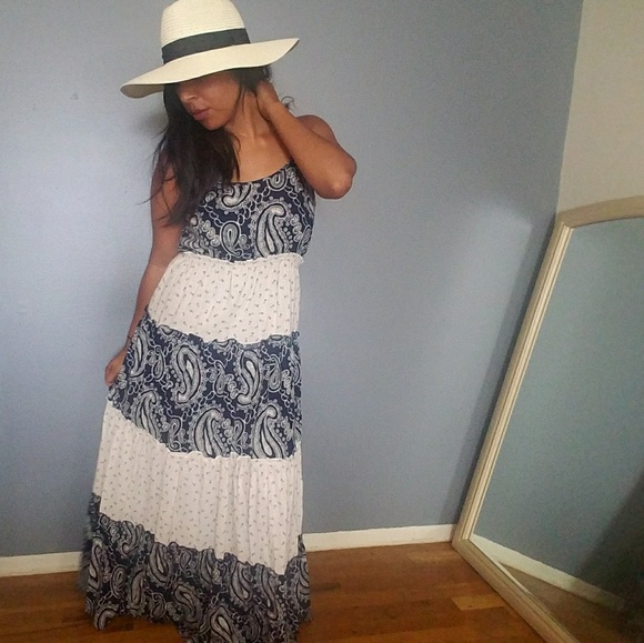 ESLEY NAVY CREAM PRINT DRESS - Picture 2 of 3