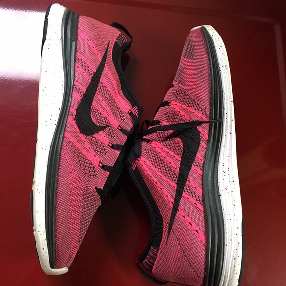 Men's Nike Flyknit One + sz 11 - Picture 2 of 4