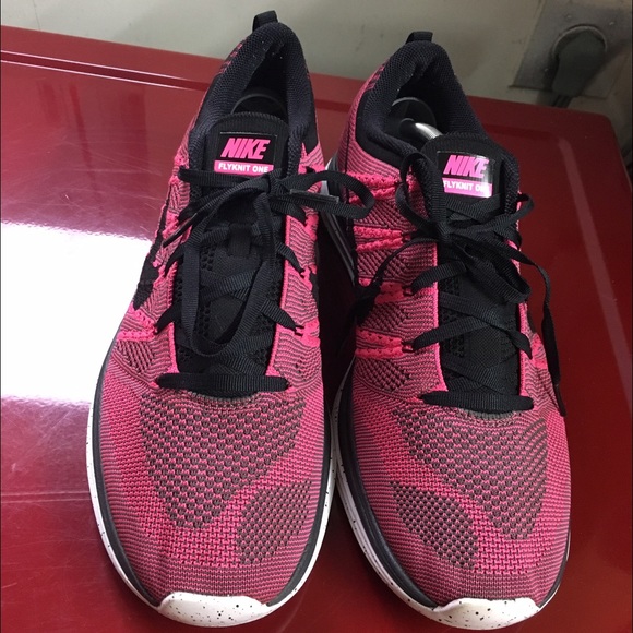 Men's Nike Flyknit One + sz 11 - Picture 3 of 4