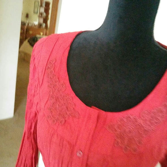 Red Blouse - Picture 5 of 5