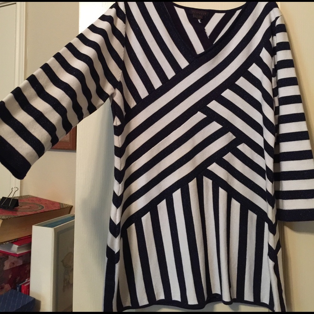 Beautiful sparkly navy & white striped knit tunic