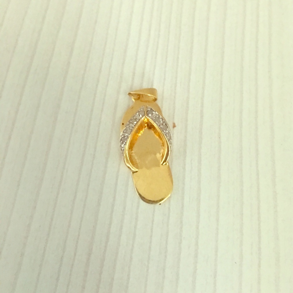 Real 14 k gold flip flop no chain necklace