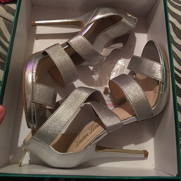 Shoes - Silver heels