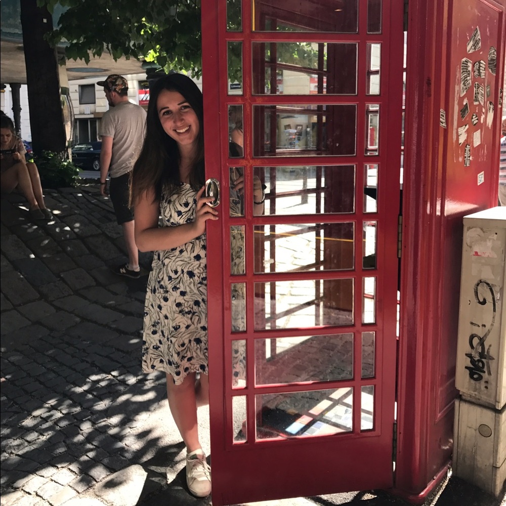 Meet your Posher, Nikki