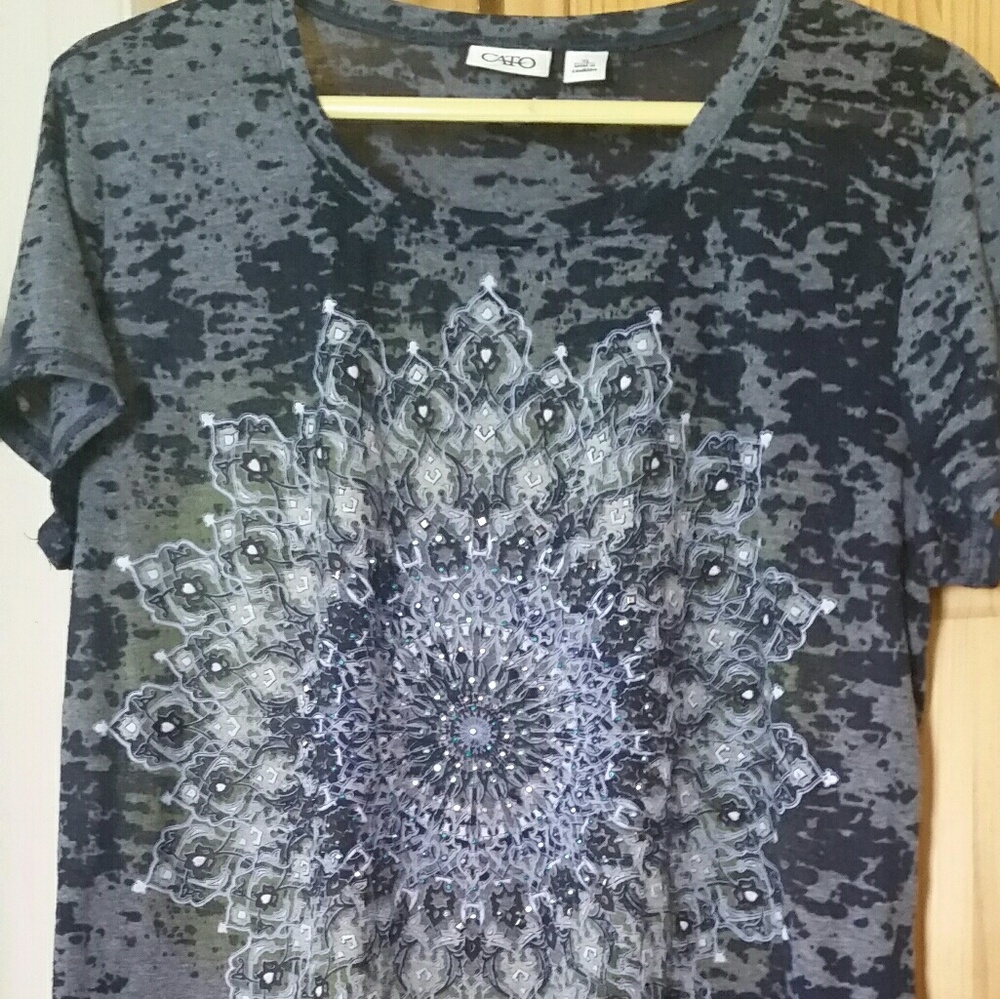 Nice Tee - Picture 2 of 3