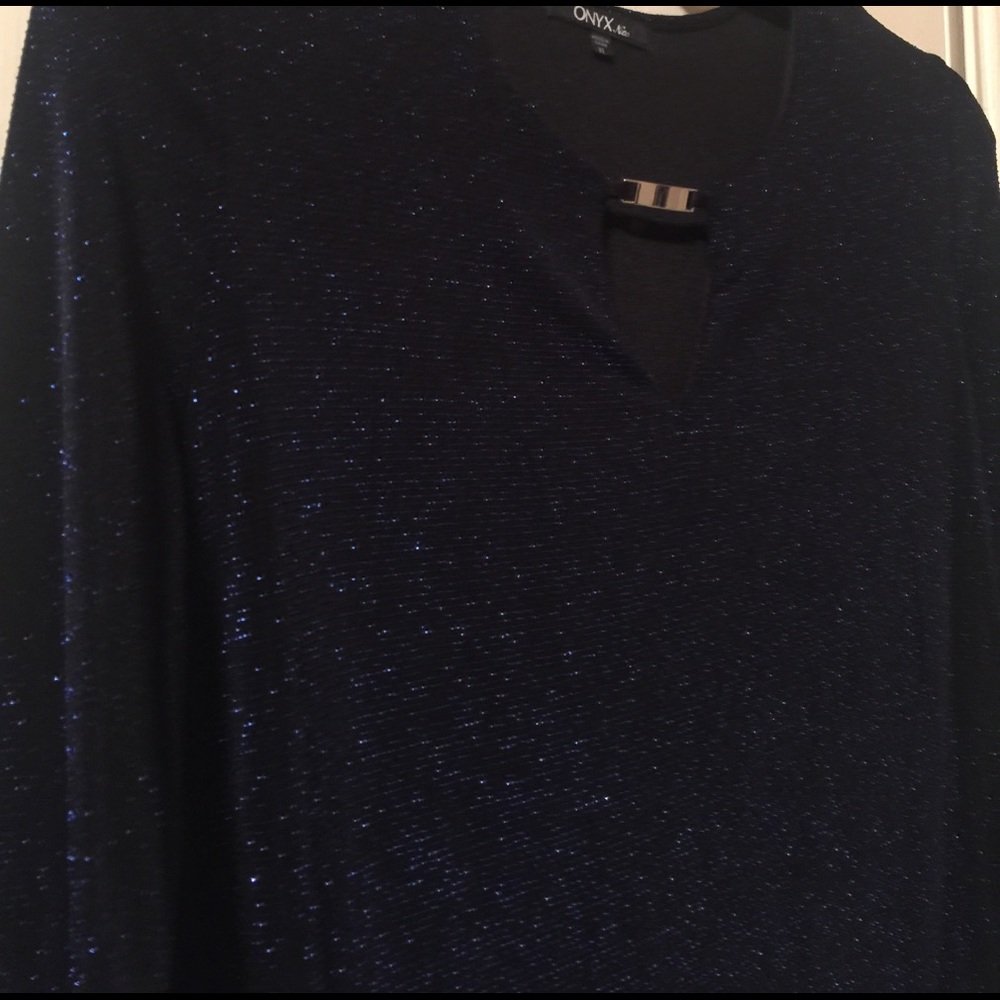 SPARKLY navy tunic! 😎